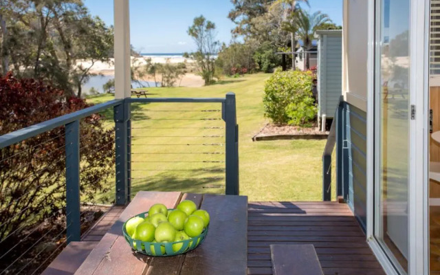 Woolgoolga Lakeside Holiday Park