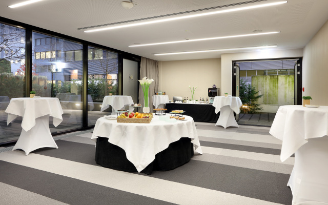 Eurostars Book Hotel
