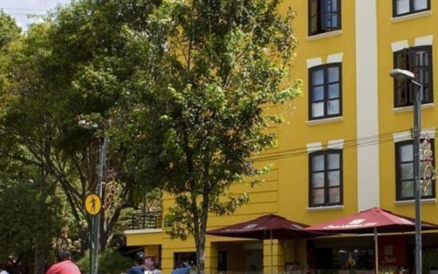 Hotel Virrey Park