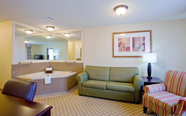 Country Inn & Suites by Radisson, Asheville - Outlet Mall