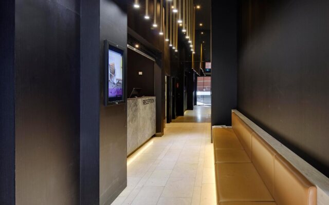 Mercure Melbourne Therry Street