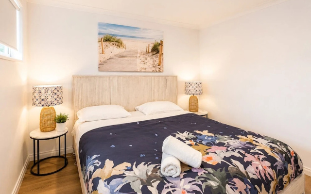 The Best Beach Cabin – Guest Rooms – Busselton