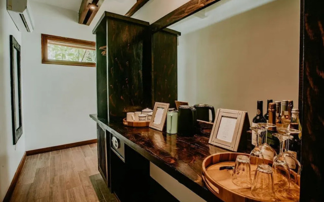 Sansara Surf and Yoga Resort - Retreat