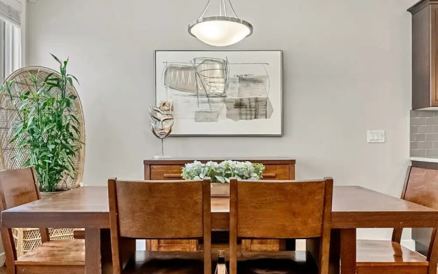 The Mask - 5BD - Movie Room - Kidfriendly