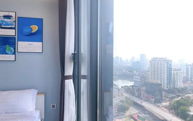 Homefromhome Metropolis Apartments