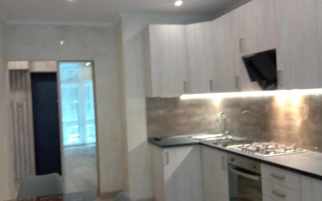 Apartments near Center