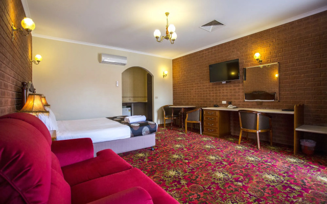 Meramie Motor Inn