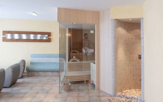 Glanzer Homes - Hamrach Suite (SOE077)