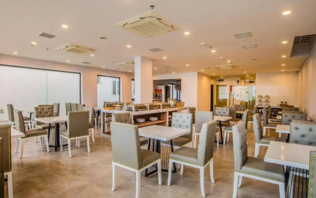 Sea Light Hotel Da Nang