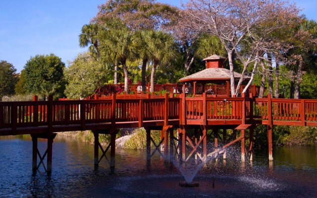 Park Shore Resort