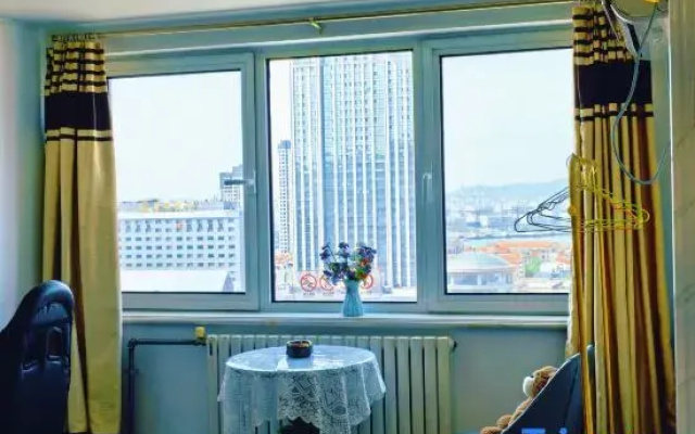Yujia Homestay (Yuhuangding Suochengli Wanda Plaza Branch)