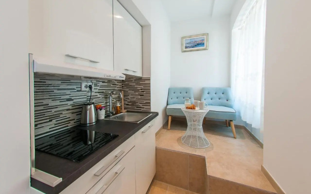 Bazzar Apartments
