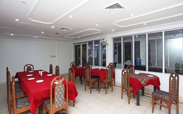 OYO 2257 Hotel MM Continental