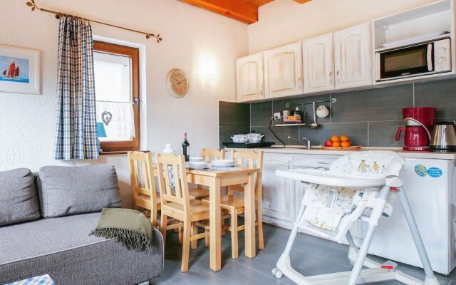 Quaint Holiday Home in Gleznowo With Parasol