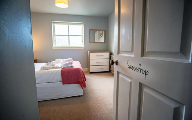 The Farmhouse, 6 Bed Property, Forres