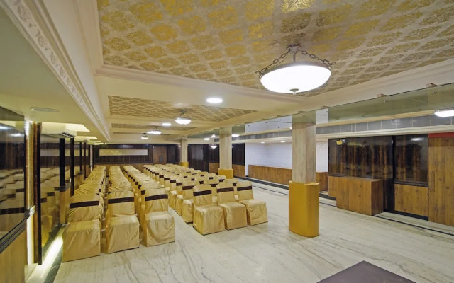 Treebo Trend Lake View Park