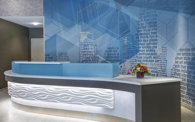 SpringHill Suites by Marriott Milwaukee Downtown