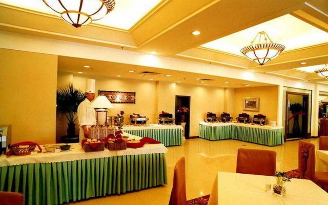 Dong Fang Hotel
