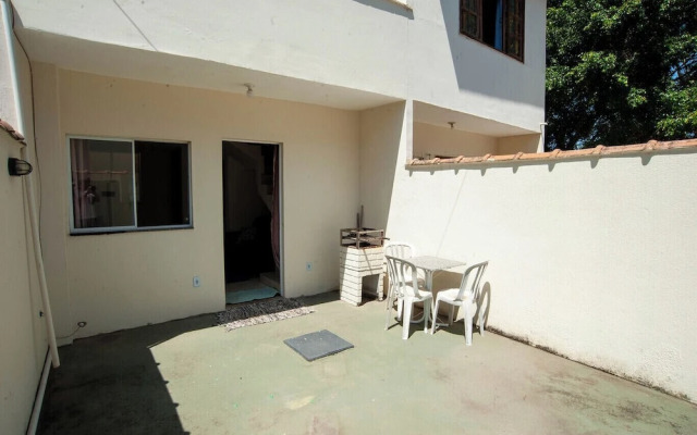 Casa Pet Friendly com Varanda e Churrasqueira