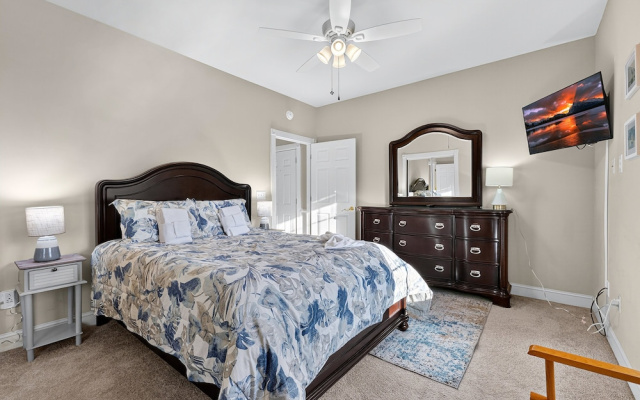 Magnolia Pointe Luster Leaf 4887-201