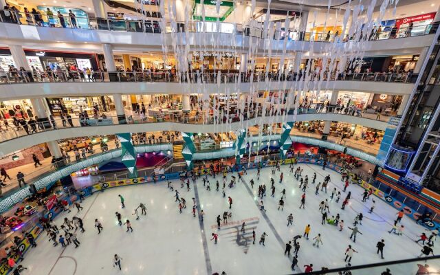 Sunway Pyramid Resort Suites by Ray&Jo