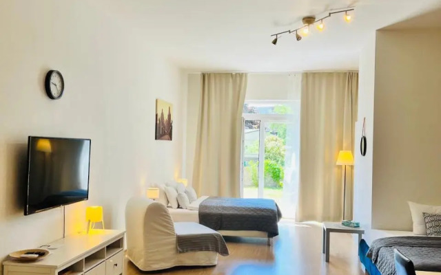 Maria Apartments - Free Parking