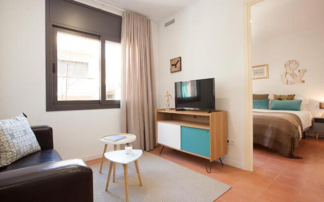 Click&Flat Europa Fira Apartments