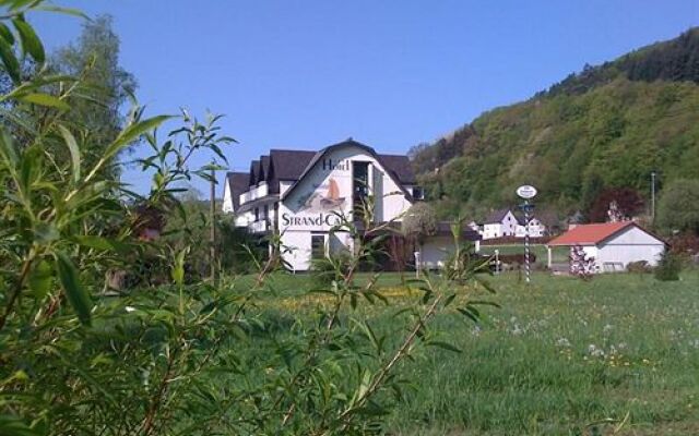 Land-gut-Hotel Strand-Café