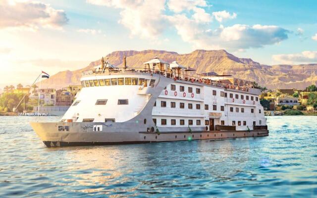 Champollion II 5 Stars Nile cruise