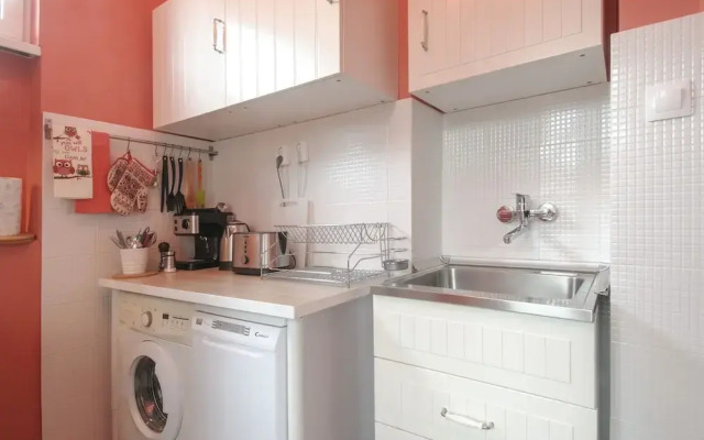 3 BDR Top Center Artistic Apartment - 115 m2