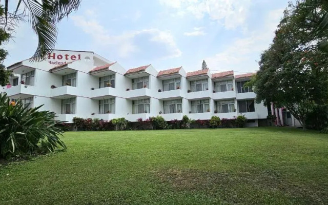 Hotel Hacienda Del Rio