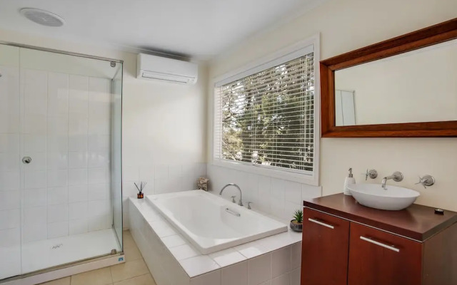 Harleian Beach House