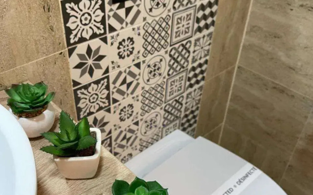 Diamond Luxury Apartment Near Presidential Palace