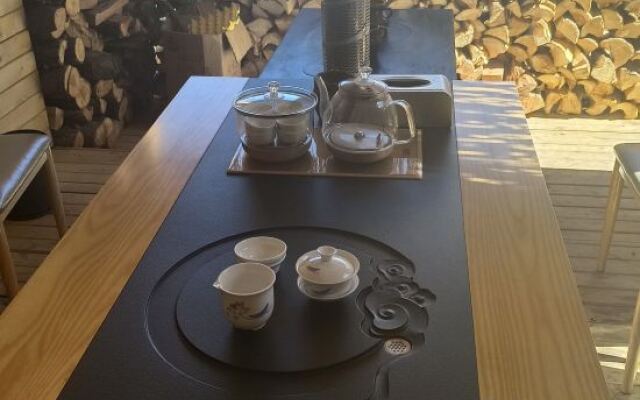 Silent bed and breakfast in Lugu Lake