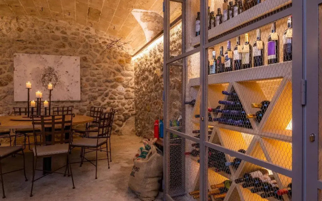 Yartan Boutique Hotel