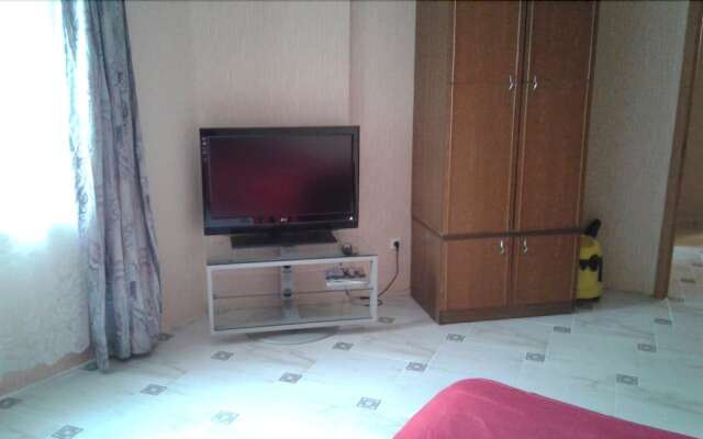 Apart-Hotel on Leningradskaya 5