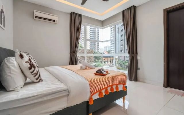 The Embassy Row 206 Apartments