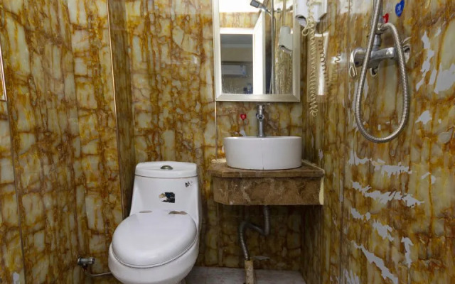 Jiushun Business Hotel (Hangzhou Jiubao Bus Terminal)