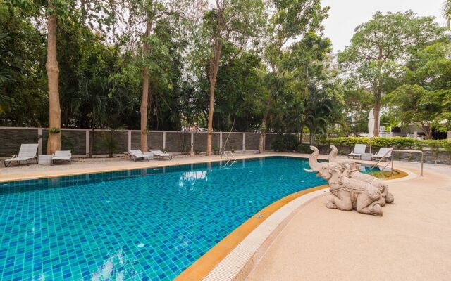 Pratumnak Town Villa By Pattaya Sunny