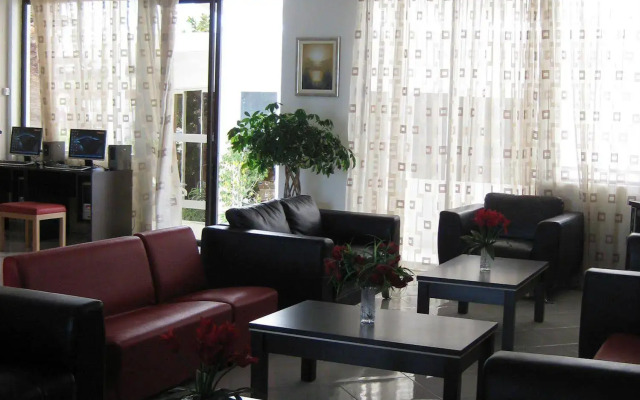 Meliton Hotel