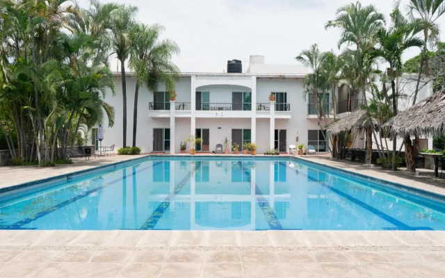 La Joya del Lago Apartments