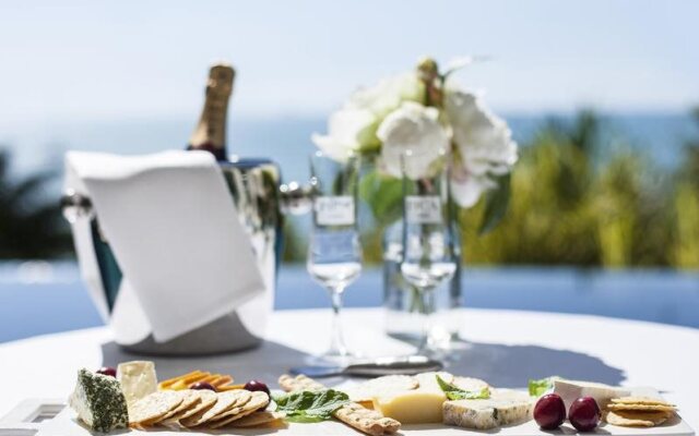 One Oceanview Luxury Accommodation