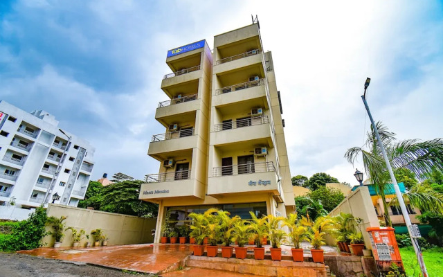 Meera Mansion by OYO Rooms