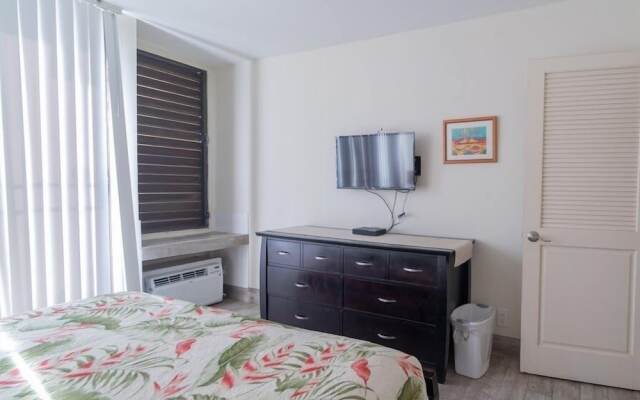 Turtle Bay Fazio First Tee 13***nuc 90-tvu-0579 1 Bedroom Condo by RedAwning