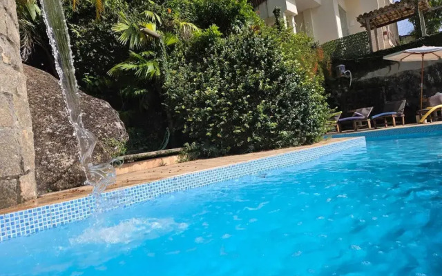 Apartamentos Casa Da Pedra