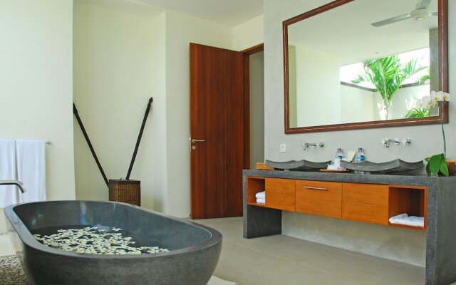 Saba Villa