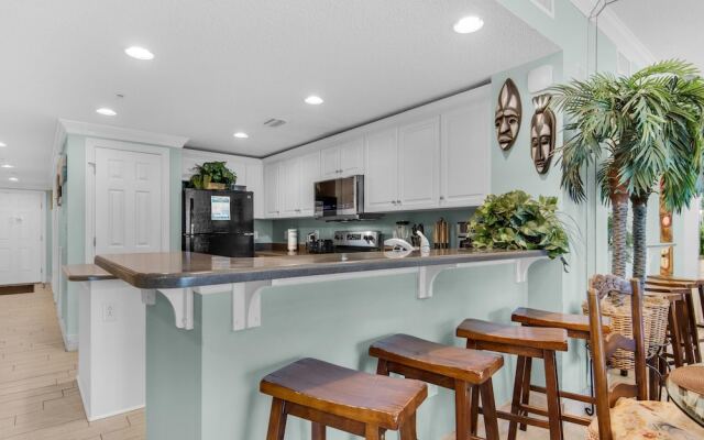 Majestic Beach Towers 2-1305