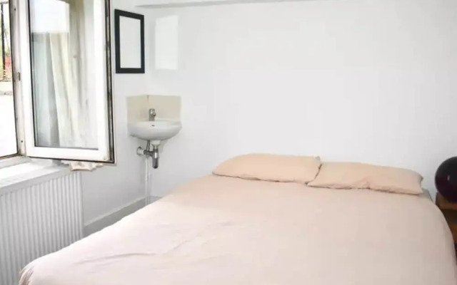 Unique 2 Bedroom Home by Brighton Marina