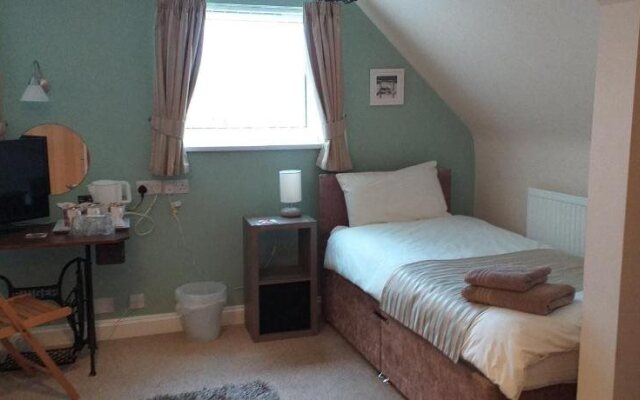 Acorn Lodge Guest House