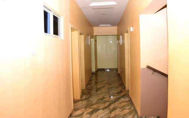 Buggatti Hotel and Suites